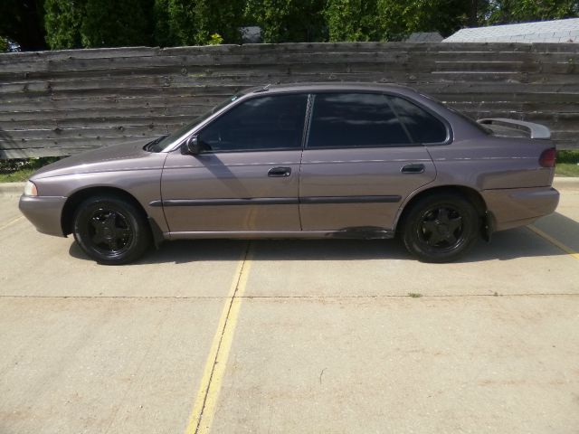 Subaru Legacy 1996 photo 1