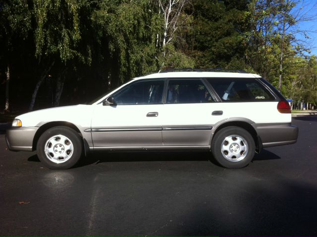 Subaru Legacy 1996 photo 3