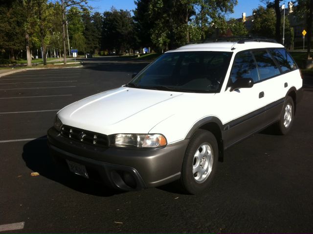 Subaru Legacy 1996 photo 4