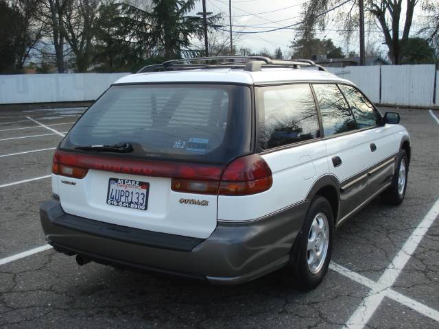 Subaru Legacy 1996 photo 4