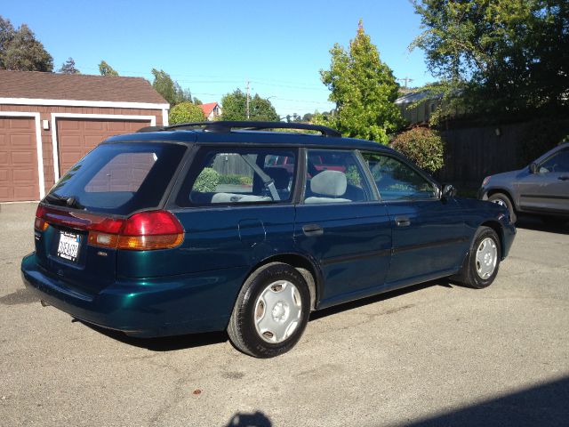 Subaru Legacy 1997 photo 3