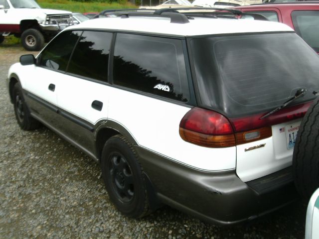 Subaru Legacy 1997 photo 1