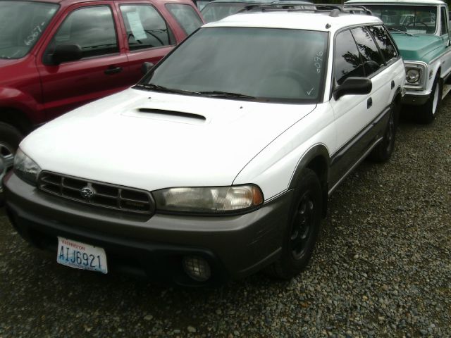 Subaru Legacy 1997 photo 3