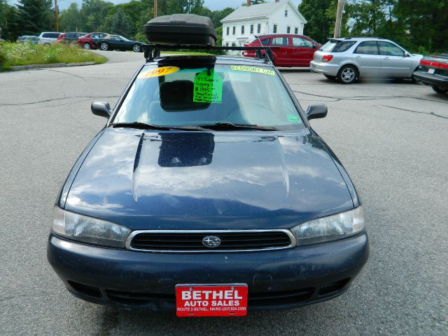 Subaru Legacy 1997 photo 3