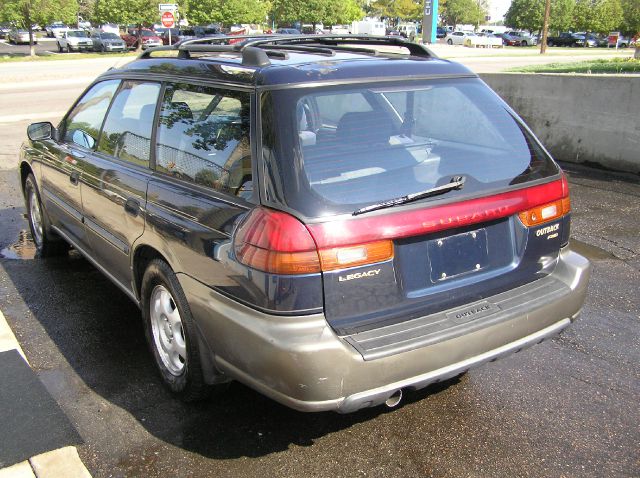 Subaru Legacy 1997 photo 3