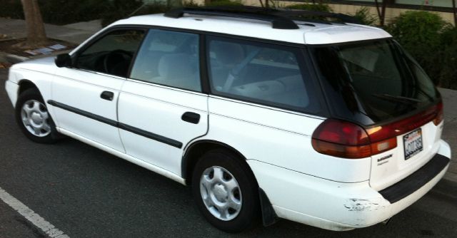 Subaru Legacy 1997 photo 4