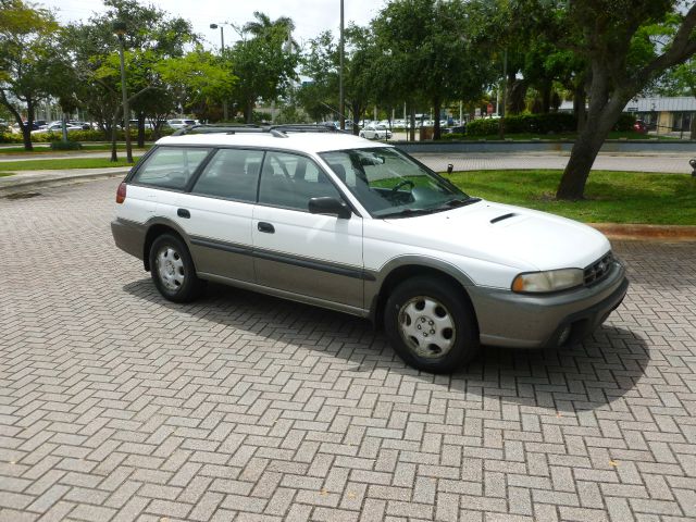 Subaru Legacy 1997 photo 3