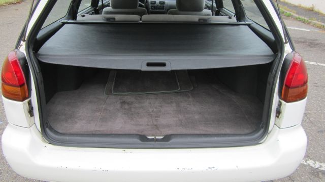 Subaru Legacy Panel LS Wagon