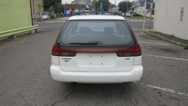 Subaru Legacy 1997 photo 16