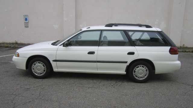 Subaru Legacy 1997 photo 9