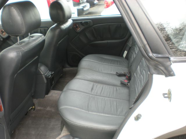 Subaru Legacy 1997 photo 3