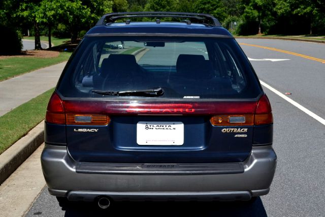 Subaru Legacy 1998 photo 2