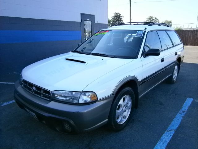 Subaru Legacy 1998 photo 4