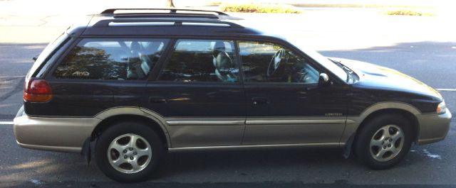 Subaru Legacy Panel LS Wagon