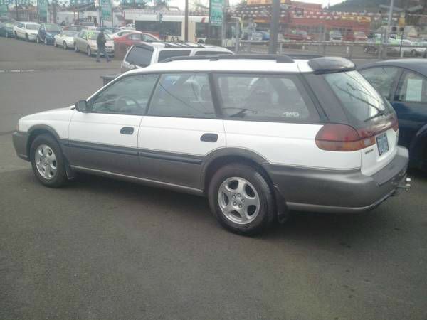 Subaru Legacy 1999 photo 3