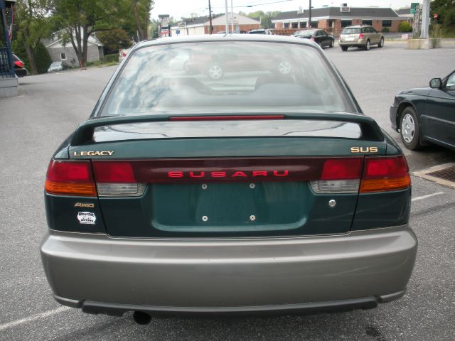 Subaru Legacy 1999 photo 2