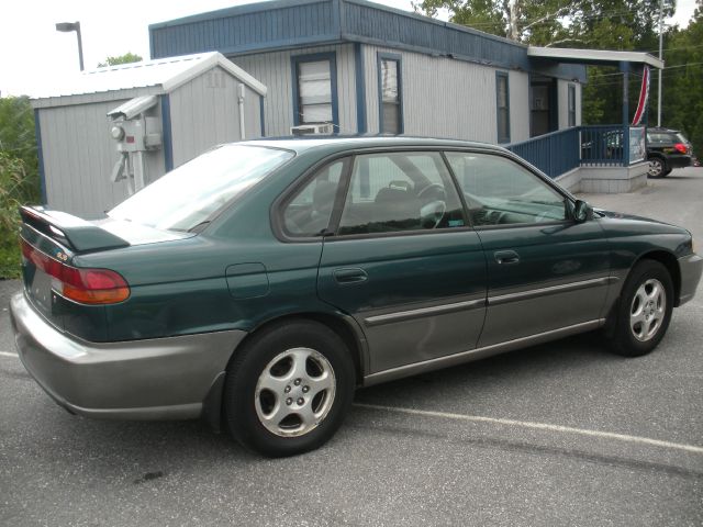 Subaru Legacy 1999 photo 3