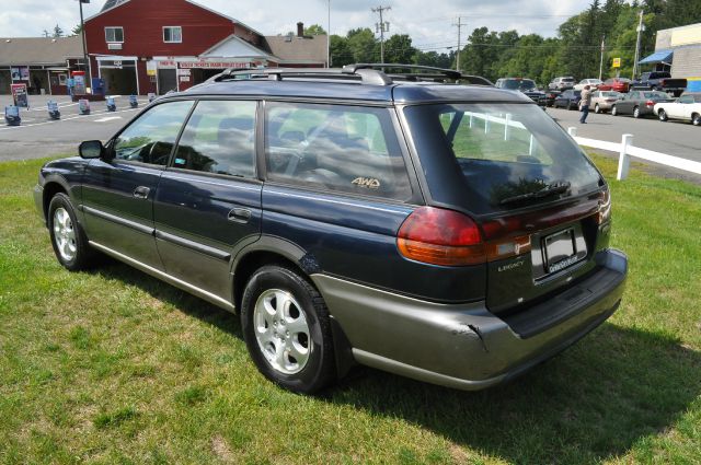 Subaru Legacy 1999 photo 2