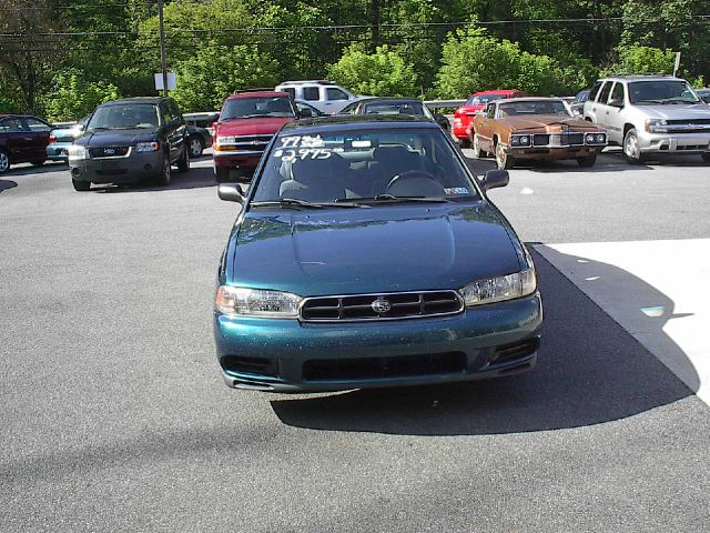 Subaru Legacy 1999 photo 3