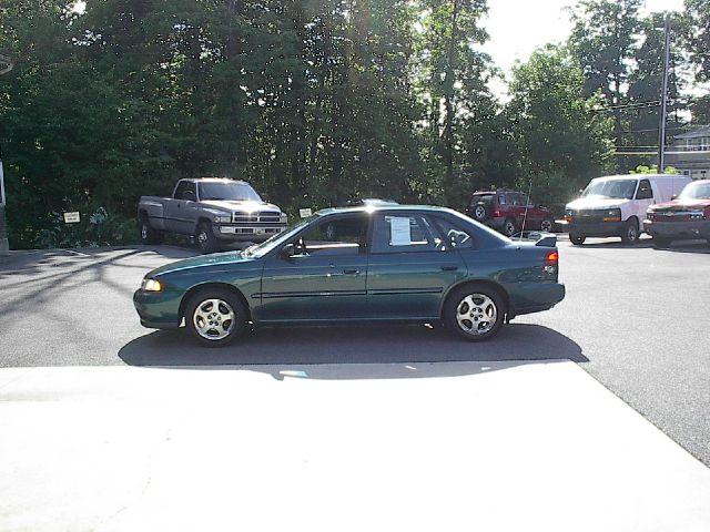 Subaru Legacy 1999 photo 4