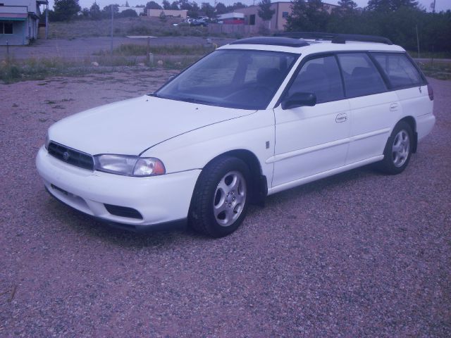 Subaru Legacy 1999 photo 2