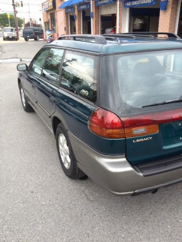 Subaru Legacy 300sl Wagon