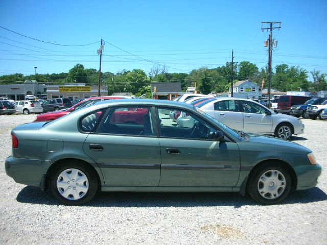 Subaru Legacy 2000 photo 3