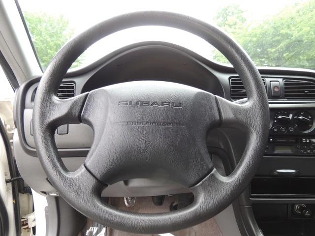 Subaru Legacy 2000 photo 17