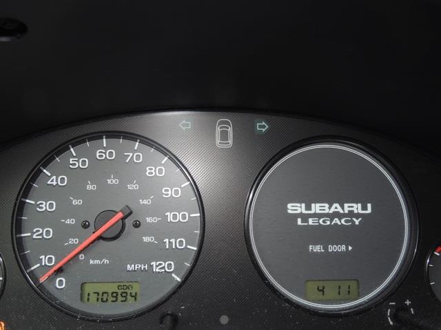 Subaru Legacy 2000 photo 18