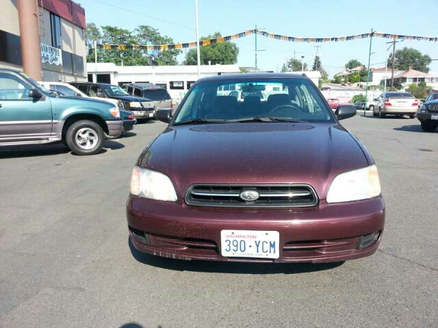 Subaru Legacy 2000 photo 3