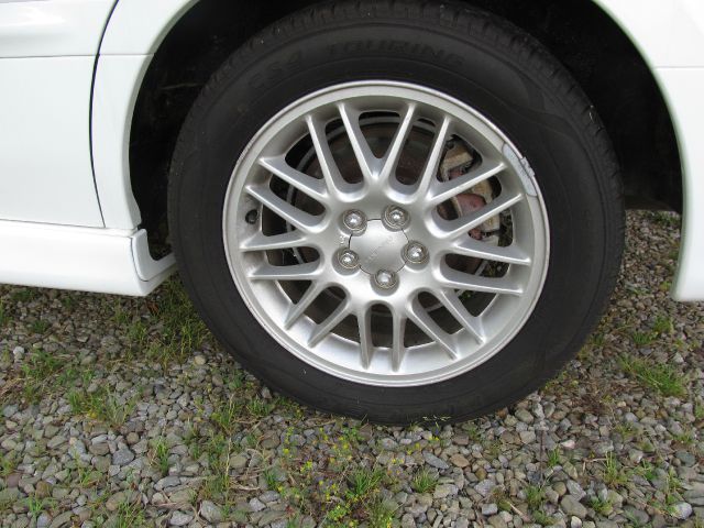 Subaru Legacy 2001 photo 4