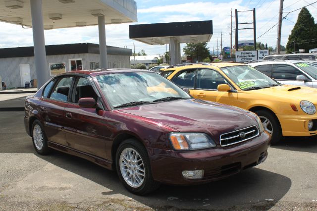 Subaru Legacy 2001 photo 1