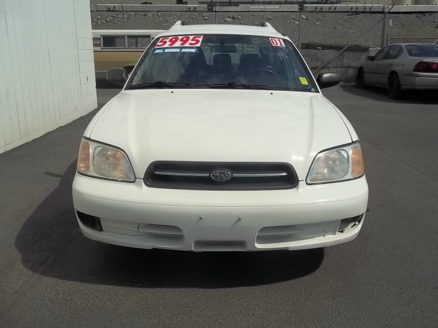 Subaru Legacy 2001 photo 3