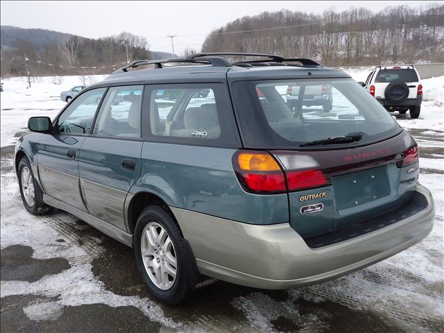 Subaru Legacy 2002 photo 3