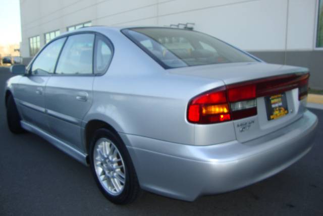 Subaru Legacy 2002 photo 2