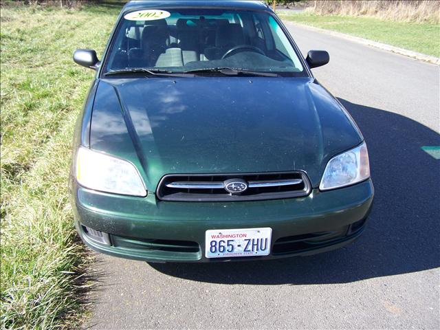 Subaru Legacy 2002 photo 1