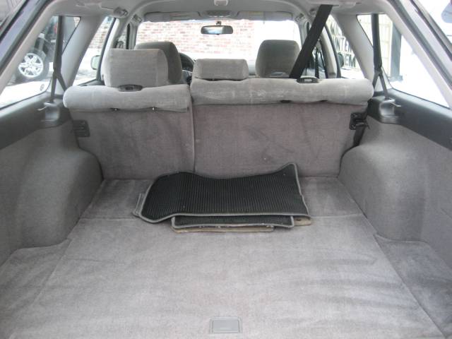 Subaru Legacy 2002 photo 5