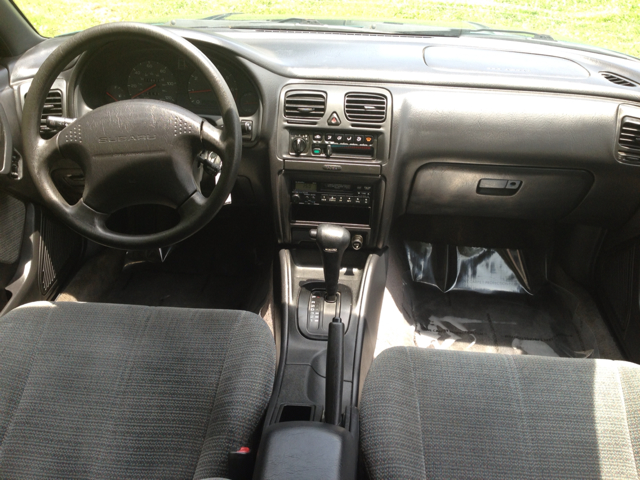 Subaru Legacy 2002 photo 3