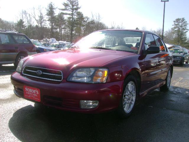 Subaru Legacy 2002 photo 1