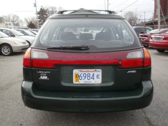 Subaru Legacy 2002 photo 2