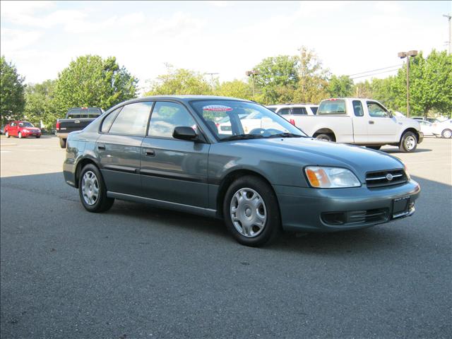 Subaru Legacy 2002 photo 2