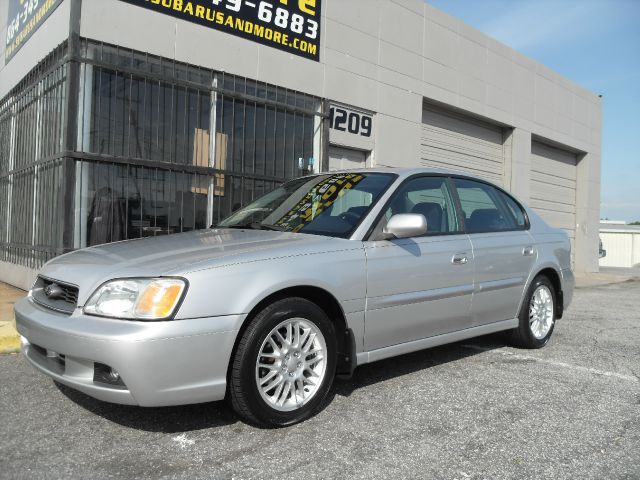 Subaru Legacy 2003 photo 2