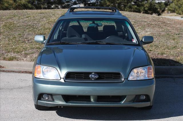 Subaru Legacy 2003 photo 1