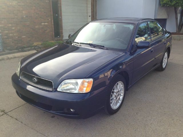 Subaru Legacy E-25 Sedan