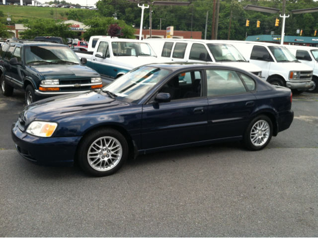 Subaru Legacy ESi Sedan