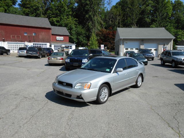 Subaru Legacy 2004 photo 11