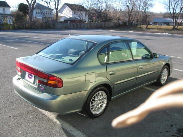 Subaru Legacy 2004 photo 3