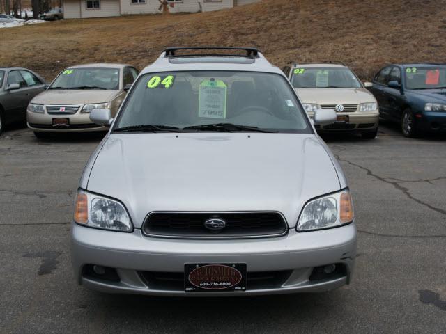 Subaru Legacy 2004 photo 1