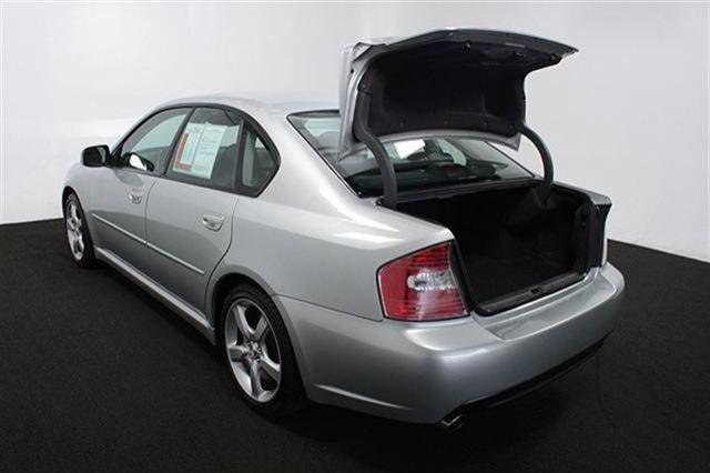 Subaru Legacy 2005 photo 3