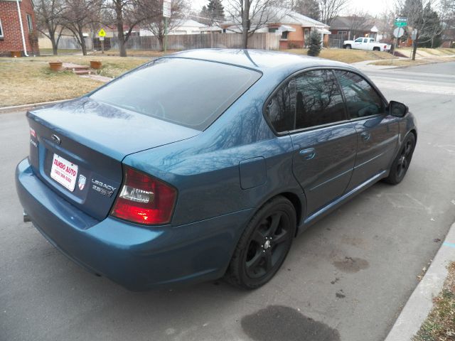 Subaru Legacy 2005 photo 3